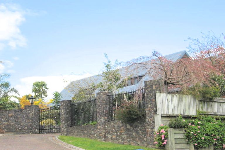 Photo of property in 12 Caernarvon Rise, Bethlehem, Tauranga, 3110