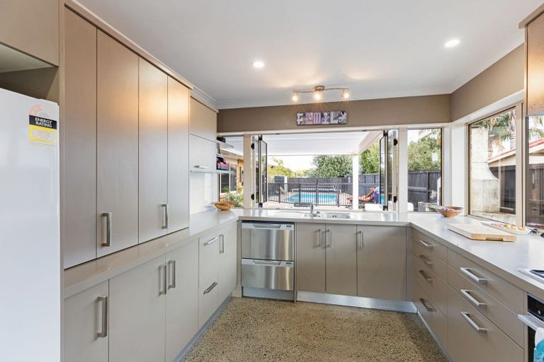 Photo of property in 13 Spinnaker Drive, Flagstaff, Hamilton, 3210