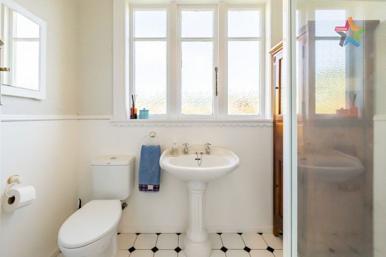 Photo of property in 4 Blakey Avenue, Karori, Wellington, 6012