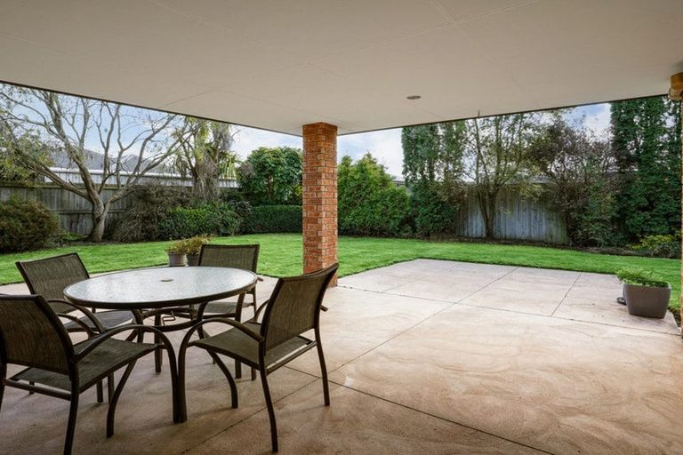 Photo of property in 18 Parkside Crescent, Northwood, Christchurch, 8051