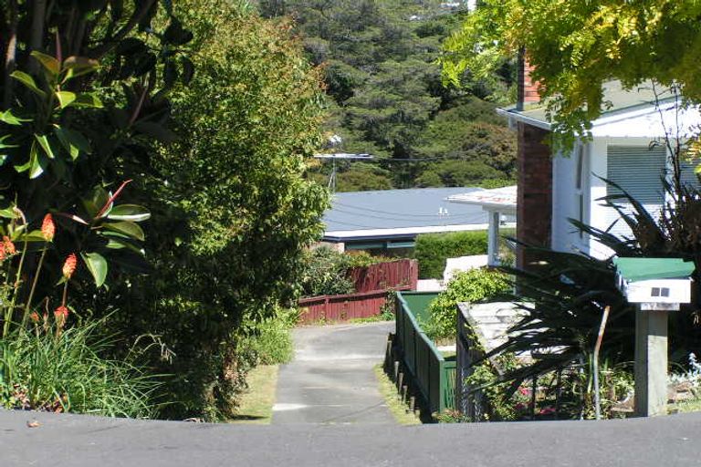 Photo of property in 2/52 Church Street, Northcote Point, Auckland, 0627