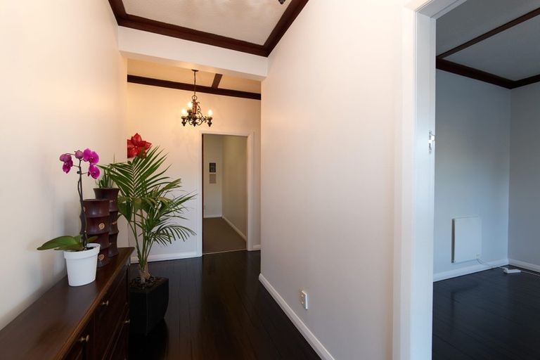 Photo of property in 40 Derwent Street, Island Bay, Wellington, 6023