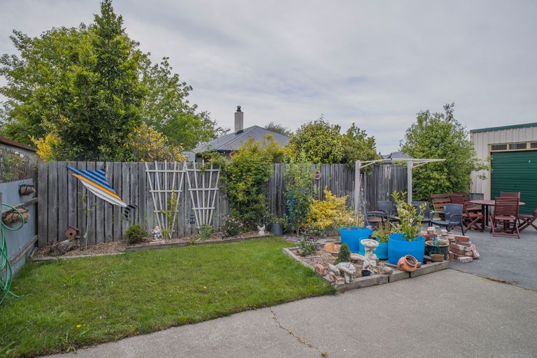 Photo of property in 28 Saint George Street, Watlington, Timaru, 7910