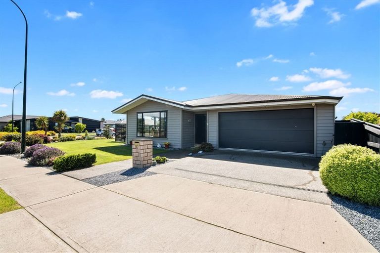 Photo of property in 37 Kerei Street, Motueka, 7120