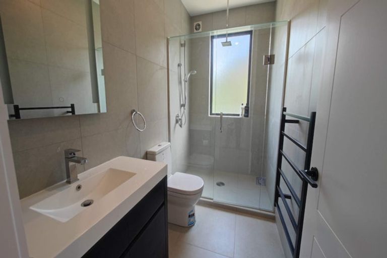 Photo of property in 48 Te Oneroa Way, Long Bay, Auckland, 0630