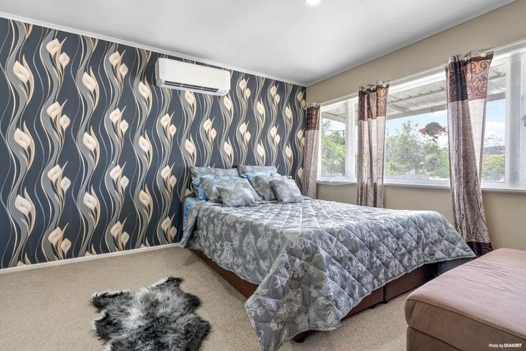 Photo of property in 11 Bruce Place, Papatoetoe, Auckland, 2025