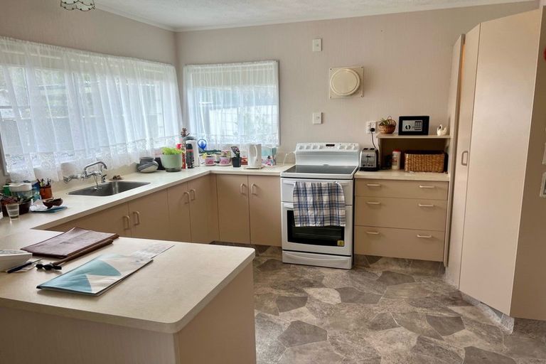 Photo of property in 12b Goldsmith Street, Elgin, Gisborne, 4010