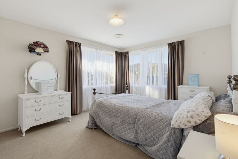 Photo of property in 35 Woodgrove Avenue, North New Brighton, Christchurch, 8083
