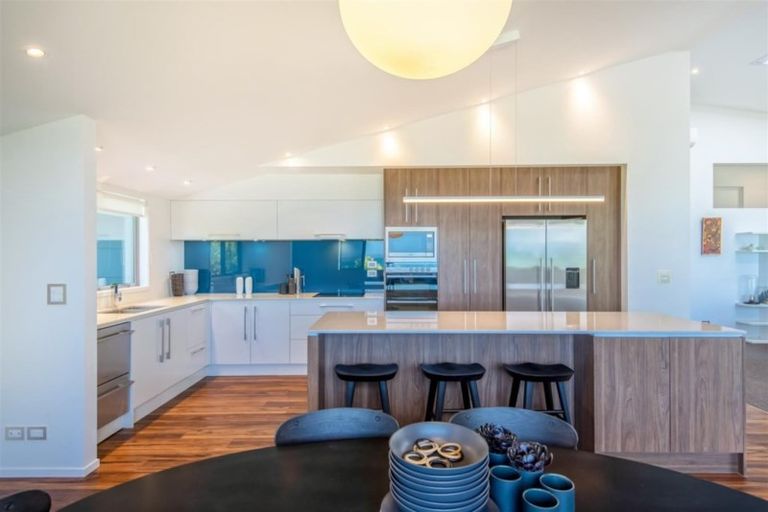 Photo of property in 98 Clovelly Road, Bucklands Beach, Auckland, 2012