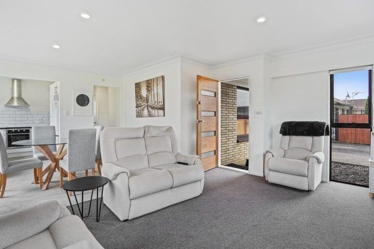 Photo of property in 1/24 Prictor Street, Papakura, 2110