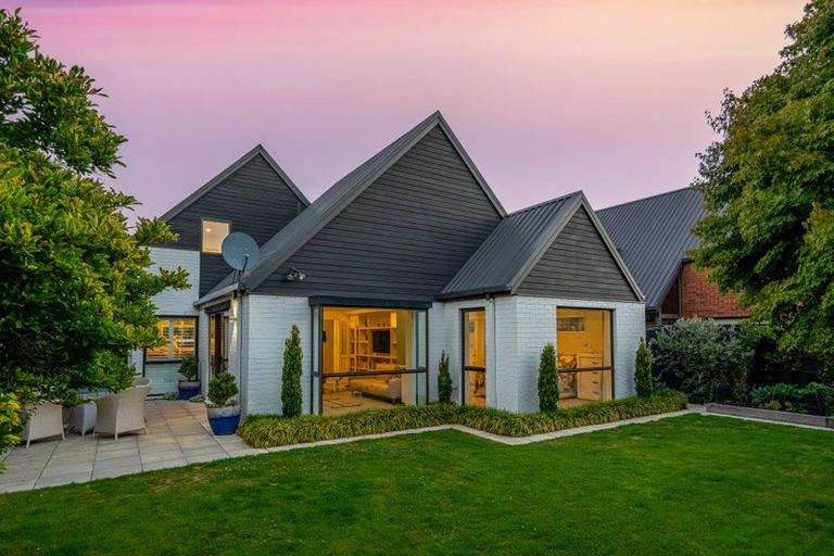 Photo of property in 6b Highgate Avenue, Merivale, Christchurch, 8014