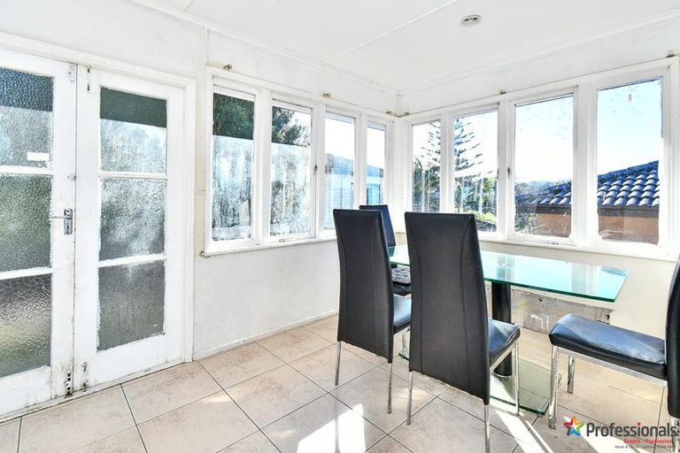 Photo of property in 114 Alfriston Road, Manurewa, Auckland, 2105