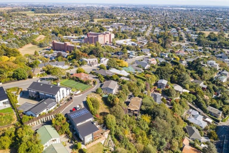 Photo of property in 33c Hackthorne Road, Cashmere, Christchurch, 8022