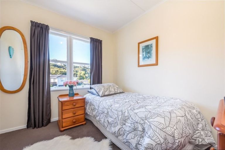 Photo of property in 3 Aspen Grove, Maungaraki, Lower Hutt, 5010