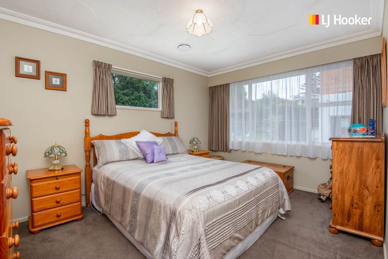 Photo of property in 9 Kinmont Crescent, Kinmont Park, Mosgiel, 9024