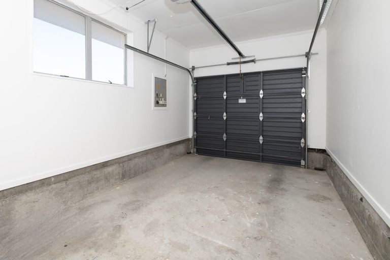 Photo of property in 38 Norfolk Crescent, Otaki Beach, Otaki, 5512