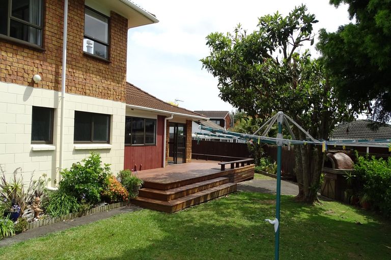 Photo of property in 105 Motatau Road, Papatoetoe, Auckland, 2025