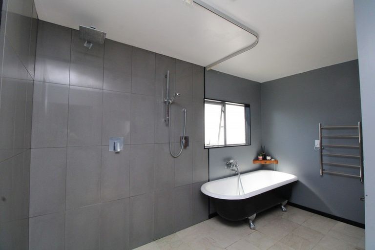 Photo of property in 46 Barraud Street, Dannevirke, 4930