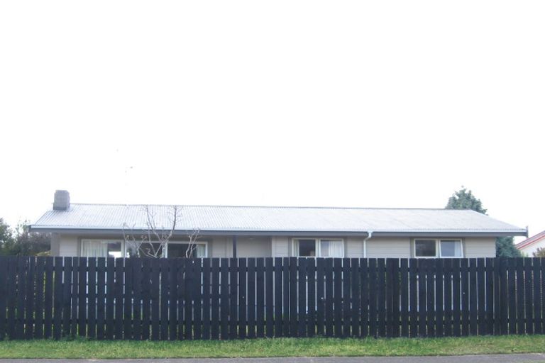 Photo of property in 7 Tahara Crescent, Mount Maunganui, 3116
