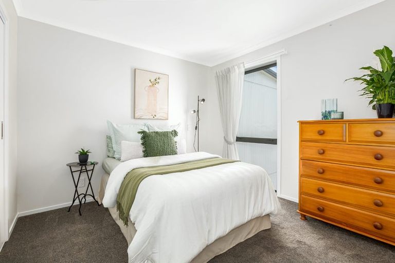 Photo of property in 8 Tokitoki Way, Kenepuru, Porirua, 5022