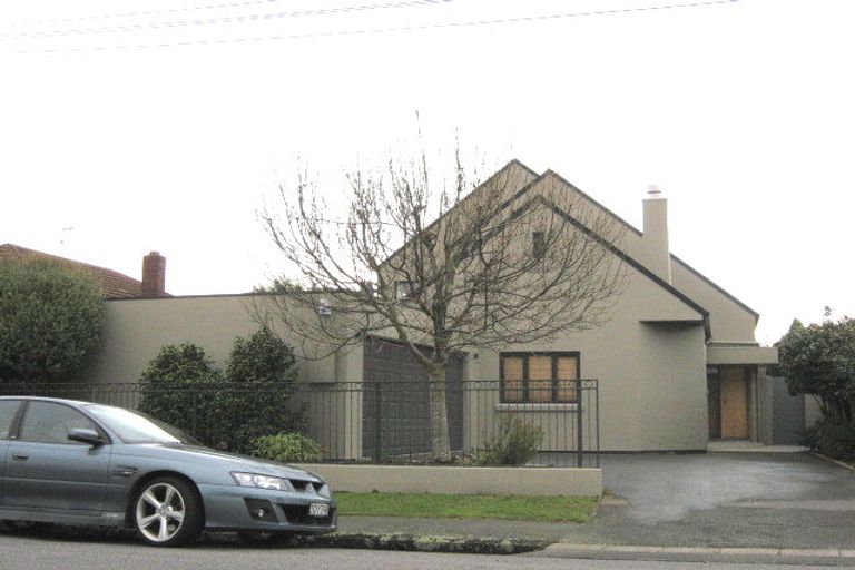 Photo of property in 94 Abberley Crescent, St Albans, Christchurch, 8014