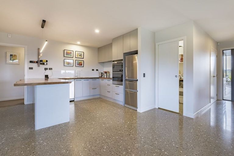 Photo of property in 374 Pomona Road, Tasman, Upper Moutere, 7173