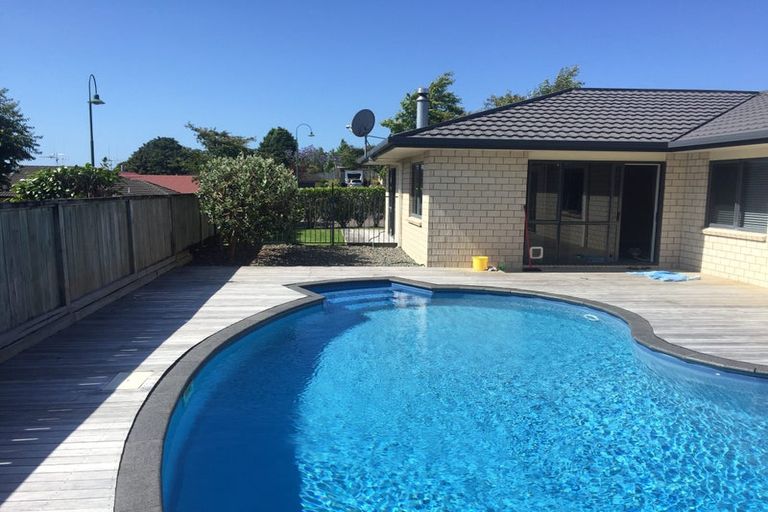 Photo of property in 17 Kinloch Drive, Bethlehem, Tauranga, 3110