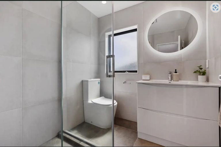 Photo of property in 19a Muir Avenue, Mangere Bridge, Auckland, 2022