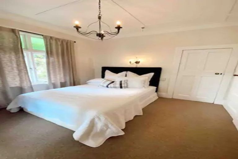 Photo of property in 99 Georges Drive, Napier South, Napier, 4110