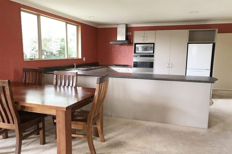 Photo of property in 8 Maidstone Place, Rototuna North, Hamilton, 3210