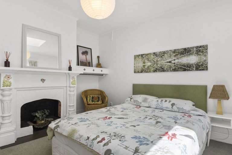 Photo of property in 56 Wellington Street, Nelson South, Nelson, 7010