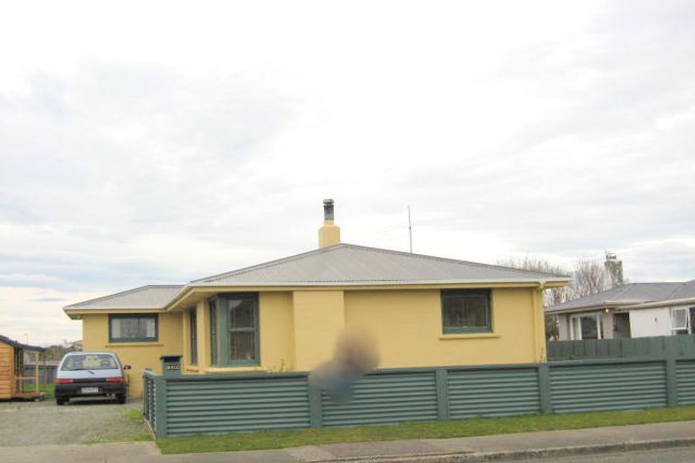 Photo of property in 260 Conyers Street, Strathern, Invercargill, 9812