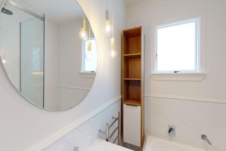 Photo of property in 207 Westminster Street, Mairehau, Christchurch, 8013