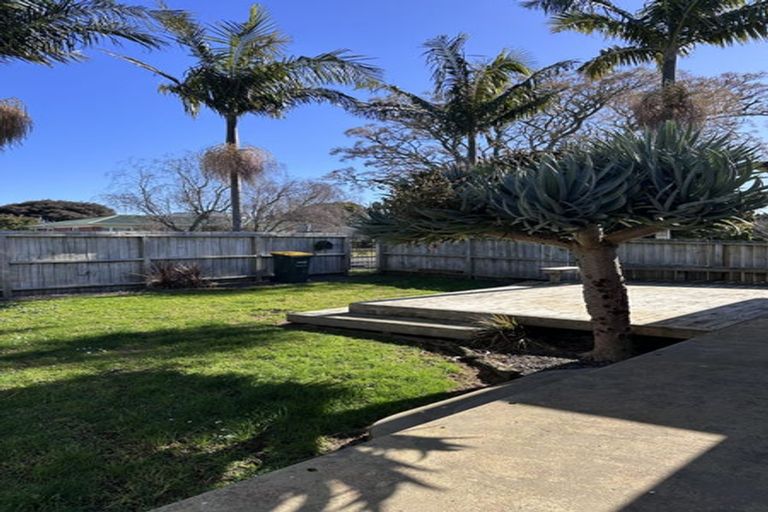 Photo of property in 8 Landscape Road, Pukekohe, 2120