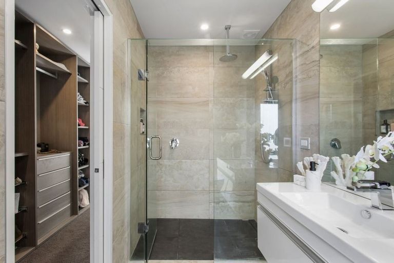 Photo of property in 28 Hawthorne Street, Strowan, Christchurch, 8052