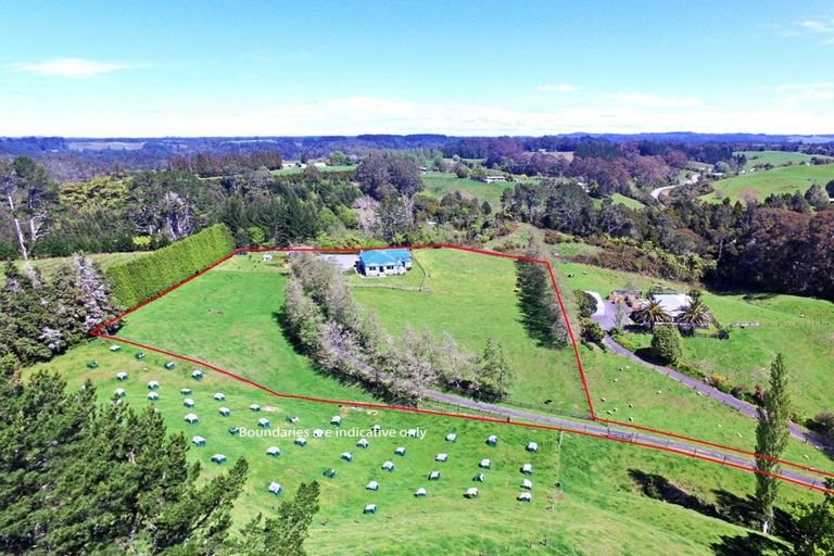 Photo of property in 16a Penmoral Lane, Lower Kaimai, Tauranga, 3171