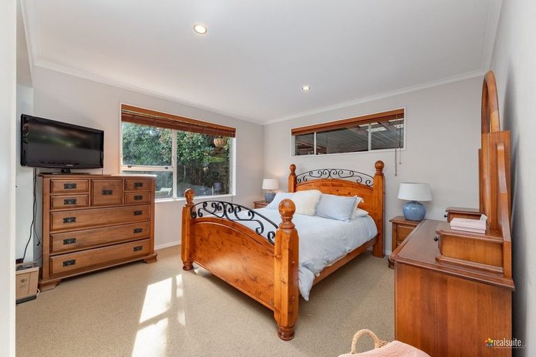 Photo of property in 21 Alleyne Court, Brown Owl, Upper Hutt, 5018