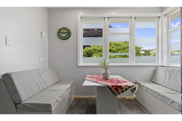 Photo of property in 96 Thames Road, Paeroa, 3600