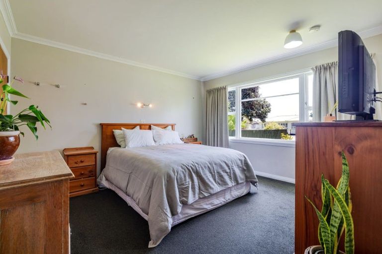 Photo of property in 52 College Street, Awapuni, Palmerston North, 4412