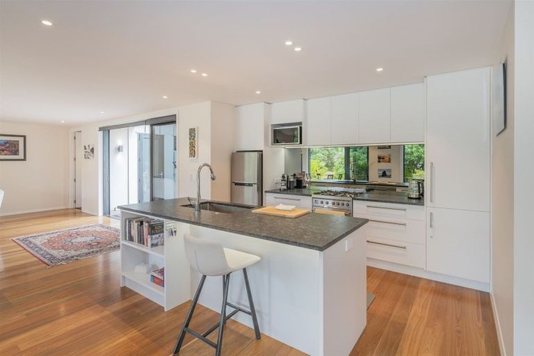 Photo of property in 9 Oyster Drive, Cooks Beach, Whitianga, 3591