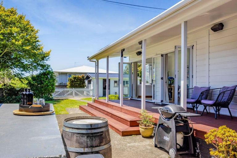 Photo of property in 44 Upjohn Street, Brooklands, New Plymouth, 4310