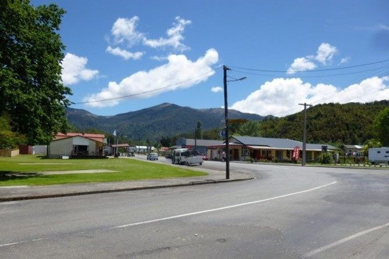 Photo of property in 21-23 Hilton Street, Blackball, 7804