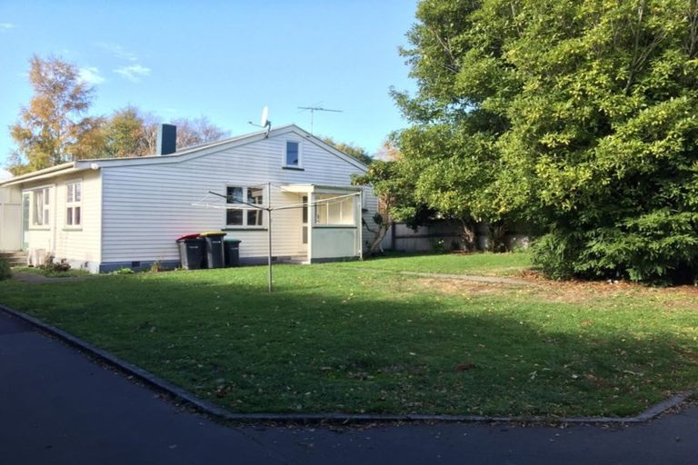 Photo of property in 71 Condell Avenue, Papanui, Christchurch, 8053