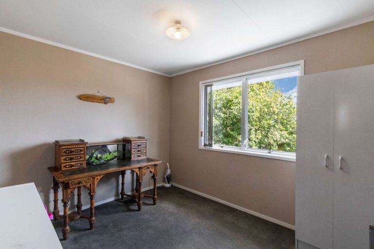 Photo of property in 1 Cedar Place, Owhata, Rotorua, 3010