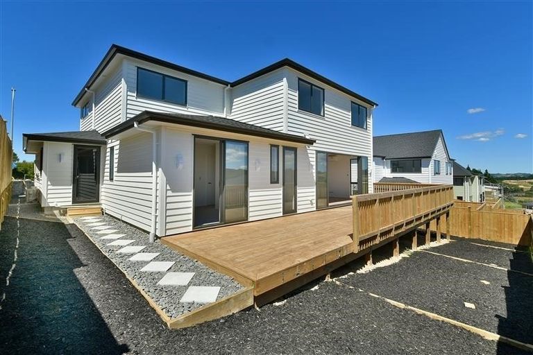 Photo of property in 239 West Hoe Heights, Orewa, 0931