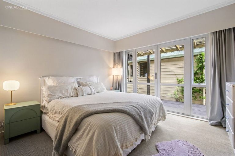 Photo of property in 2/4a Burnbrae Street, Saint Martins, Christchurch, 8022