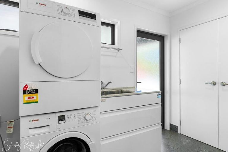 Photo of property in 827 Tinopai Road, Tinopai, Matakohe, 0593