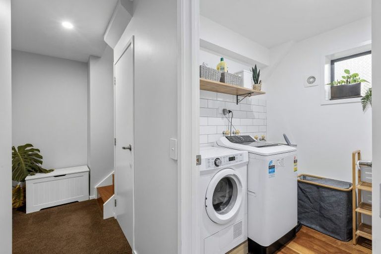 Photo of property in 11 Donald Street, Stanmore Bay, Whangaparaoa, 0932