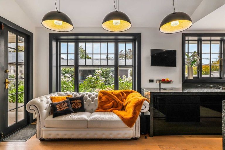 Photo of property in 1 Rochdale Street, Fendalton, Christchurch, 8014