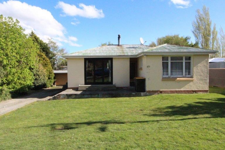 Photo of property in 38 Pasture Street, Lumsden, 9730